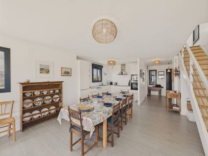 Location de vacances pour 7 personnes, avec jardin et terrasse à Plovan - 4