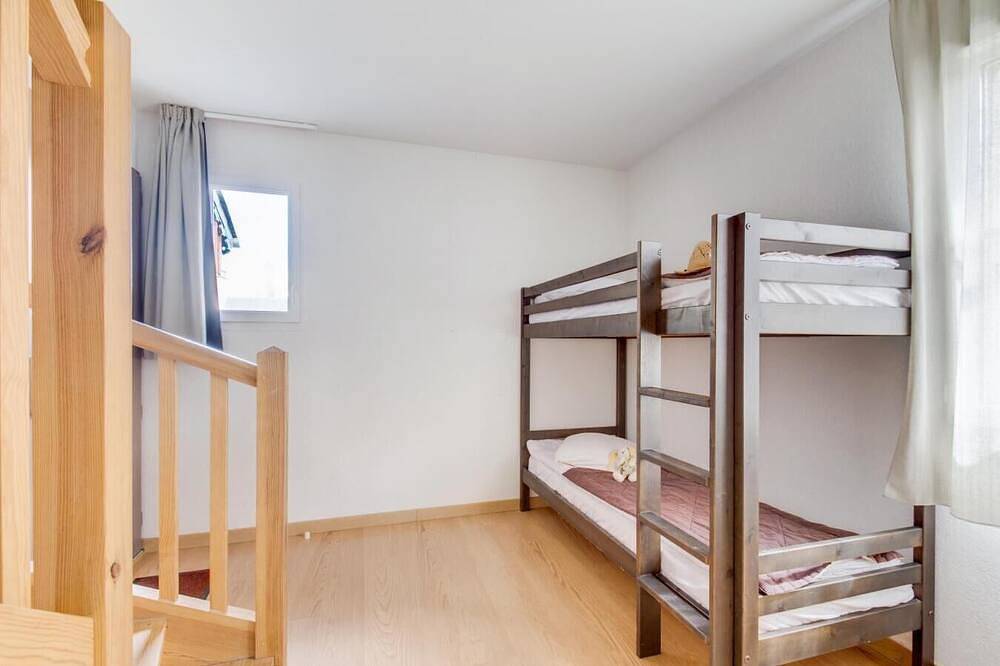 Ganze Wohnung, Wifi, 50m bis zum stadtzentrum, sauna, jacuzzi, hammam, terrasse, balkon, parkmöglichkeiten in Loudenvielle, Französische Pyrenäen