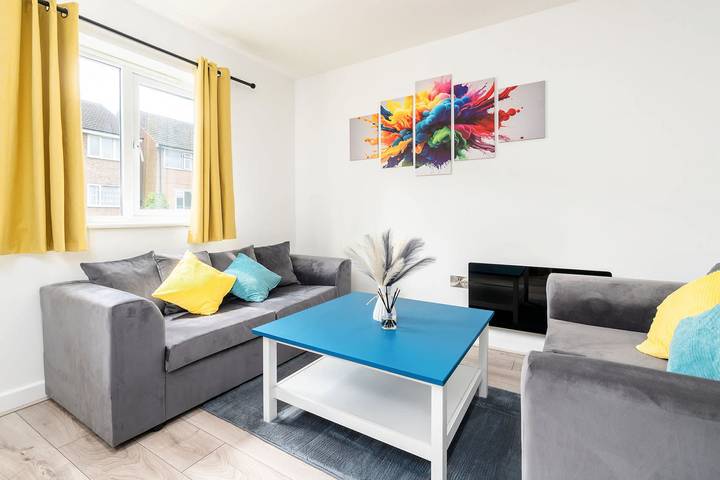 Apartment for 6 people in Sheffield