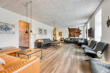 Villa for 30 Guests in Tønder Region, Region of Southern Denmark, Picture 3