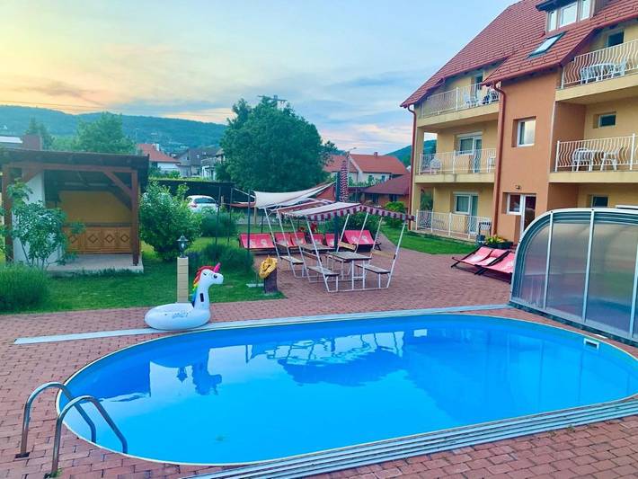 Bed and Breakfast für 2 Personen, mit Balkon und Garten sowie Pool - 1