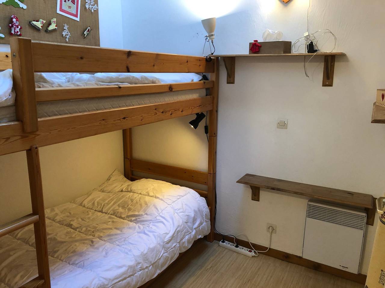 Geheel appartement, 3-room cabin apartment, south-facing balcony, 5 pers., private parking in Les Contamines-Montjoie, Pays du Mont-Blanc