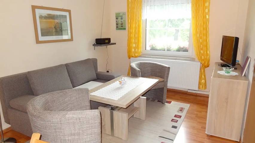 Ferienwohnung für 2 Personen, mit Balkon und Terrasse in Bad Frankenhausen - 2