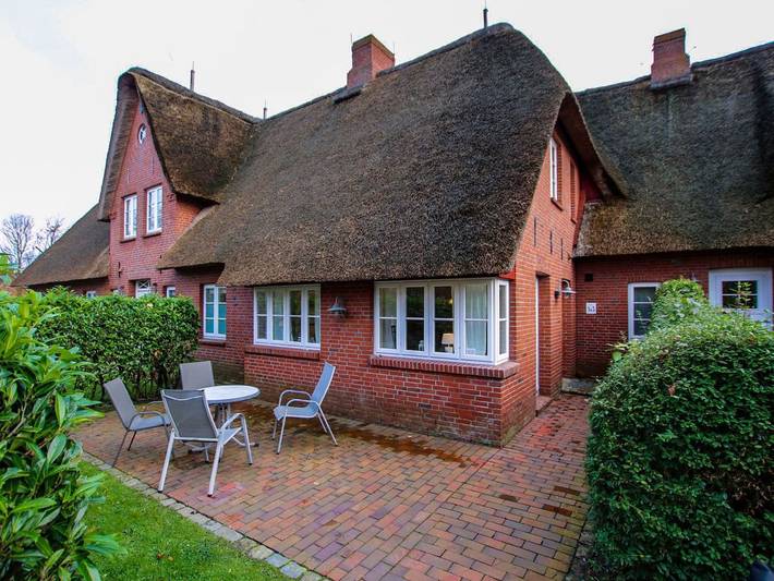 Ganze Ferienwohnung, Ohl Dörp 22 Pastoratshof, Haus 5 - Ferienwohnung in Wrixum, mit 2- Zimmern auf 51m² im Reetdachhaus in Nordfriesische Inseln (Schleswig-Holstein) (Schleswig-Holstein), Wrixum