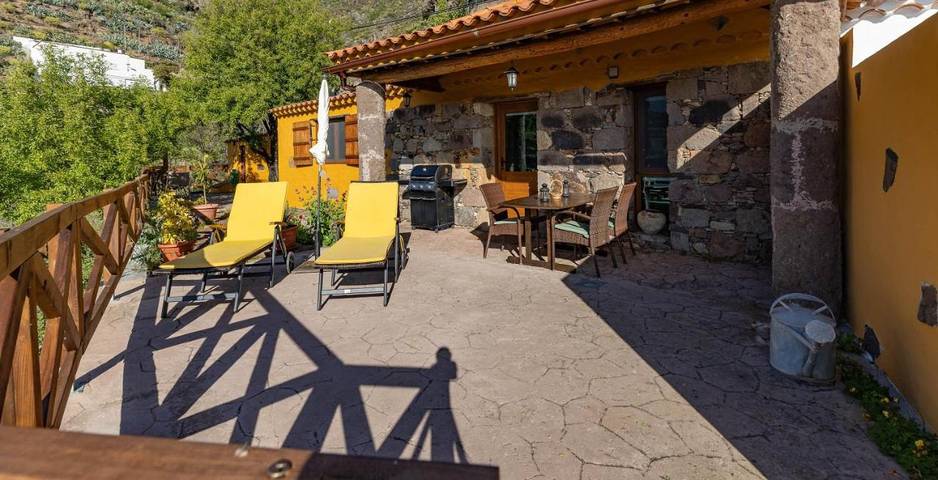 Casa rural para 3 personas, con jardín y vistas en Tejeda - 2