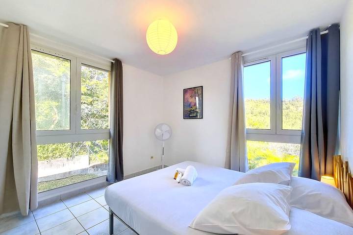 Appartement entier, Noulakaz - Balcon - Montagne in Saint-Denis (Réunion), Île de la Réunion