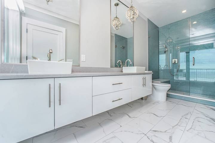 Vacation rental for 20 people, with balcony in Grayton Beach