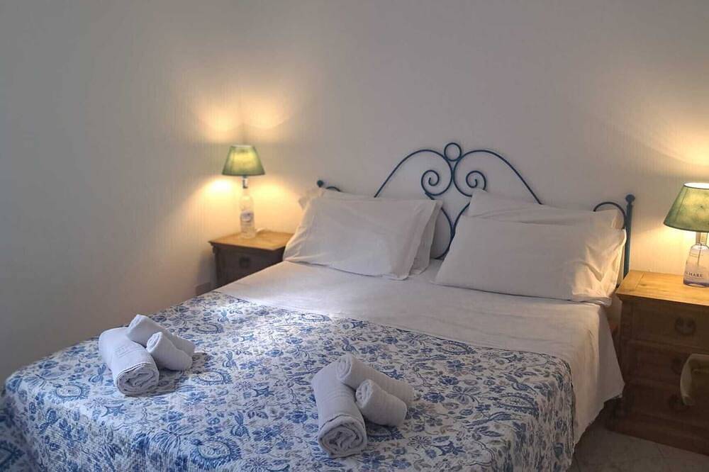 Holiday Home 'Litto 1' with Private Terrace, Wi-Fi and Air Conditioning in Tropea, Vibo Valentia provins