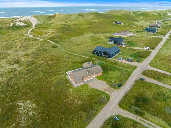 Villa for 8 personer, med terrasse og sauna samt jacuzzi i Årgab