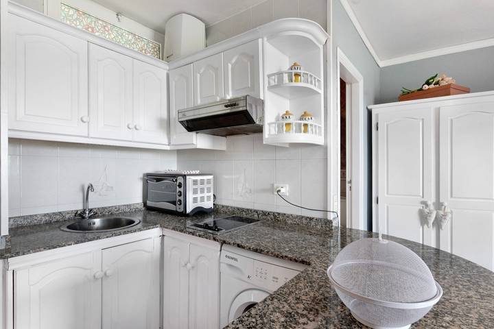 Hel lejlighed, Apartment 'Sol Y Playa' with Private Terrace, Wi-Fi and Air Conditioning in Puerto Naos, Los Llanos de Aridane