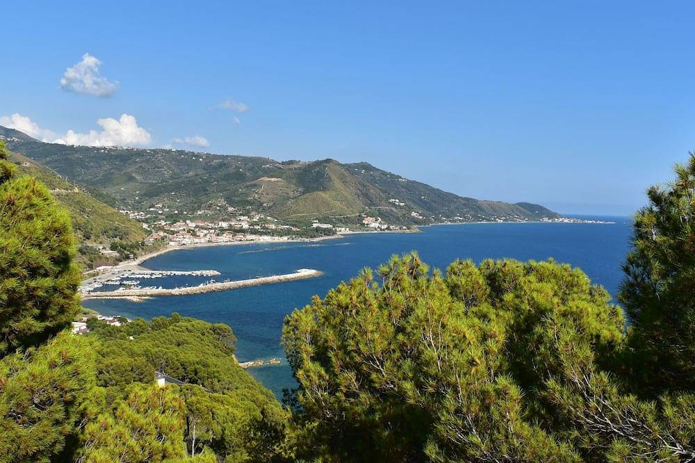 Ganze Wohnung, Schöne Ferienwohnug in Montecorice, Cilento Coast