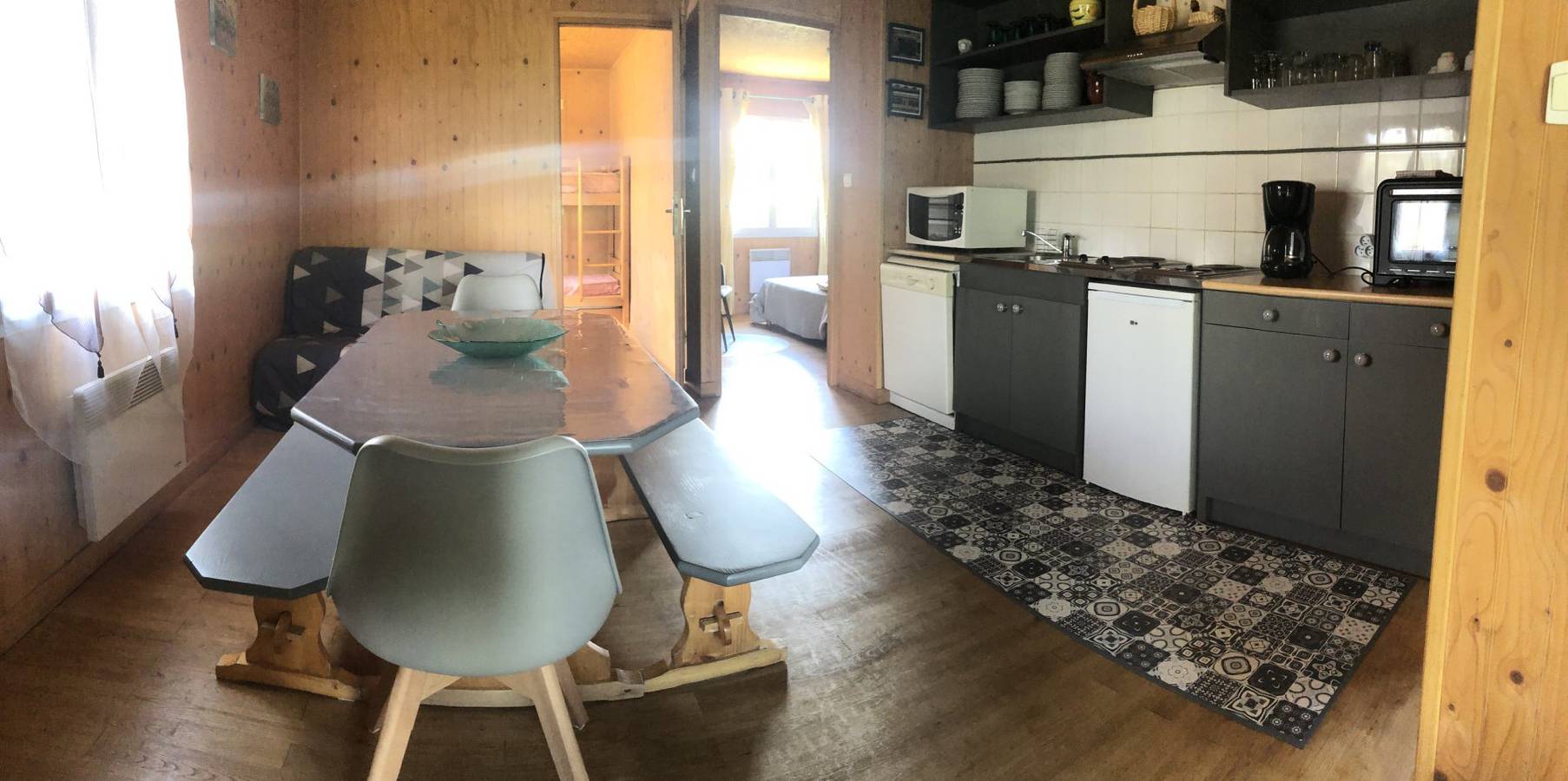 Chalet 2 - Chalets Lou Braisadou in Saint-Mamet-la-Salvetat, Région d'Aurillac