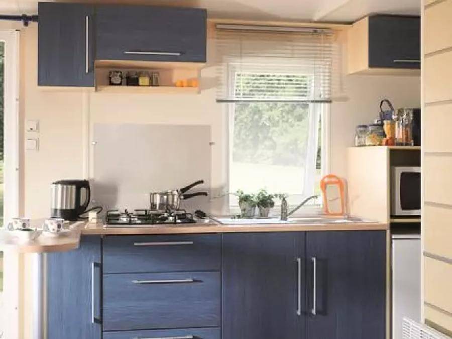 Camping Le Lac de Laval-de-Cère - Mobilhome 6 personnes - Mobil Home 3 Pièces 4/6 Personnes in Laval-de-Cère, Lot