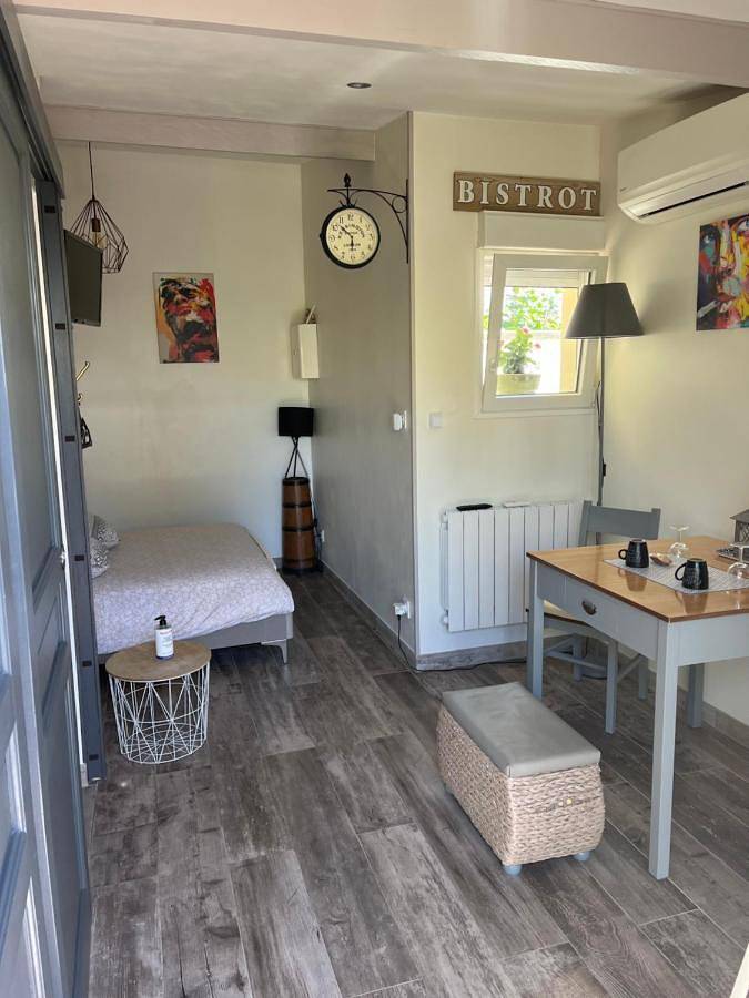 Gîte pour 2 personnes, avec vue et terrasse, animaux acceptés à Beaune - 4