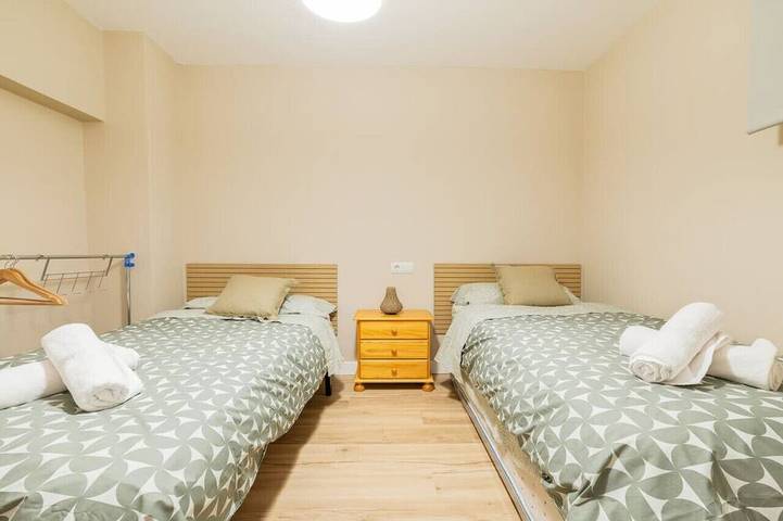 Appartement entier, Cozy Apartment Free Parking Terrace & Views in Sierra Nevada Ski Resort, Monachil