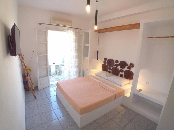 Gîte pour 2 personnes, avec vue et jardin dans Chora (Ios) - 3