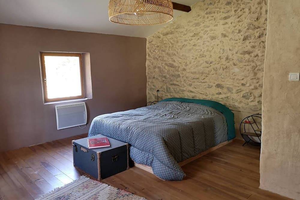 Gîte 6/8 personnes avec piscine privée en drôme provençale in Reilhanette, Région de nyons