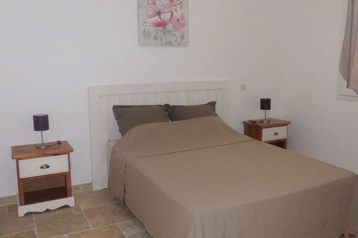 Location de vacances pour 8 personnes, avec terrasse et jardin à Saint-Paul-en-Forêt - 3