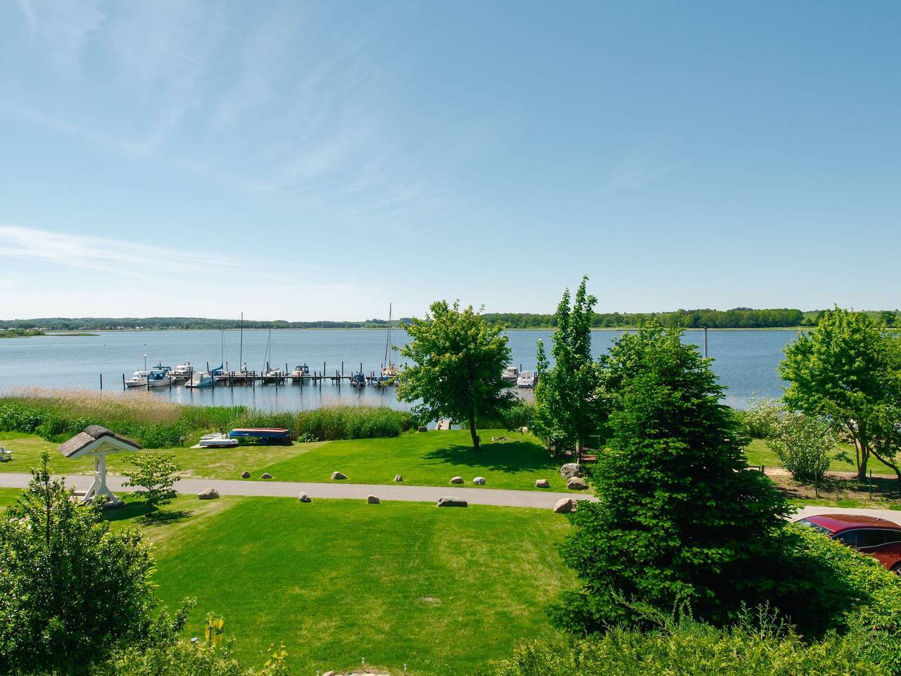 Ganze Ferienwohnung, Schöne 2-Raum Ferienwohnungen direkt am Selliner See - schöne 2-Raum Fewo Kormoran direkt am Selliner See in Selliner See, Sellin