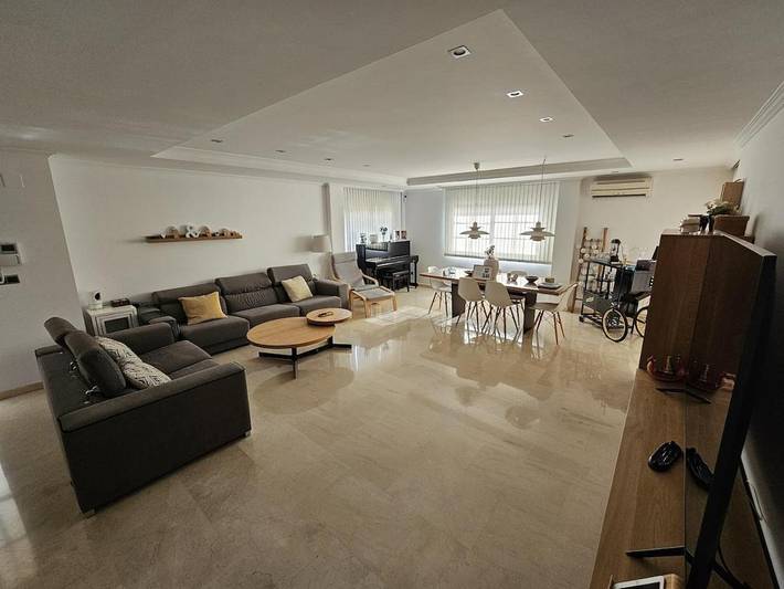 Casa rural para 7 personas, con Balcón y Terraza además de Piscina y Vistas en Torrent - 2