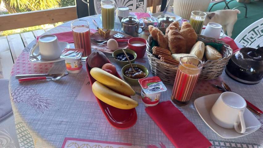 Gîte pour 4 personnes, avec jardin et jacuzzi à Peri - 4