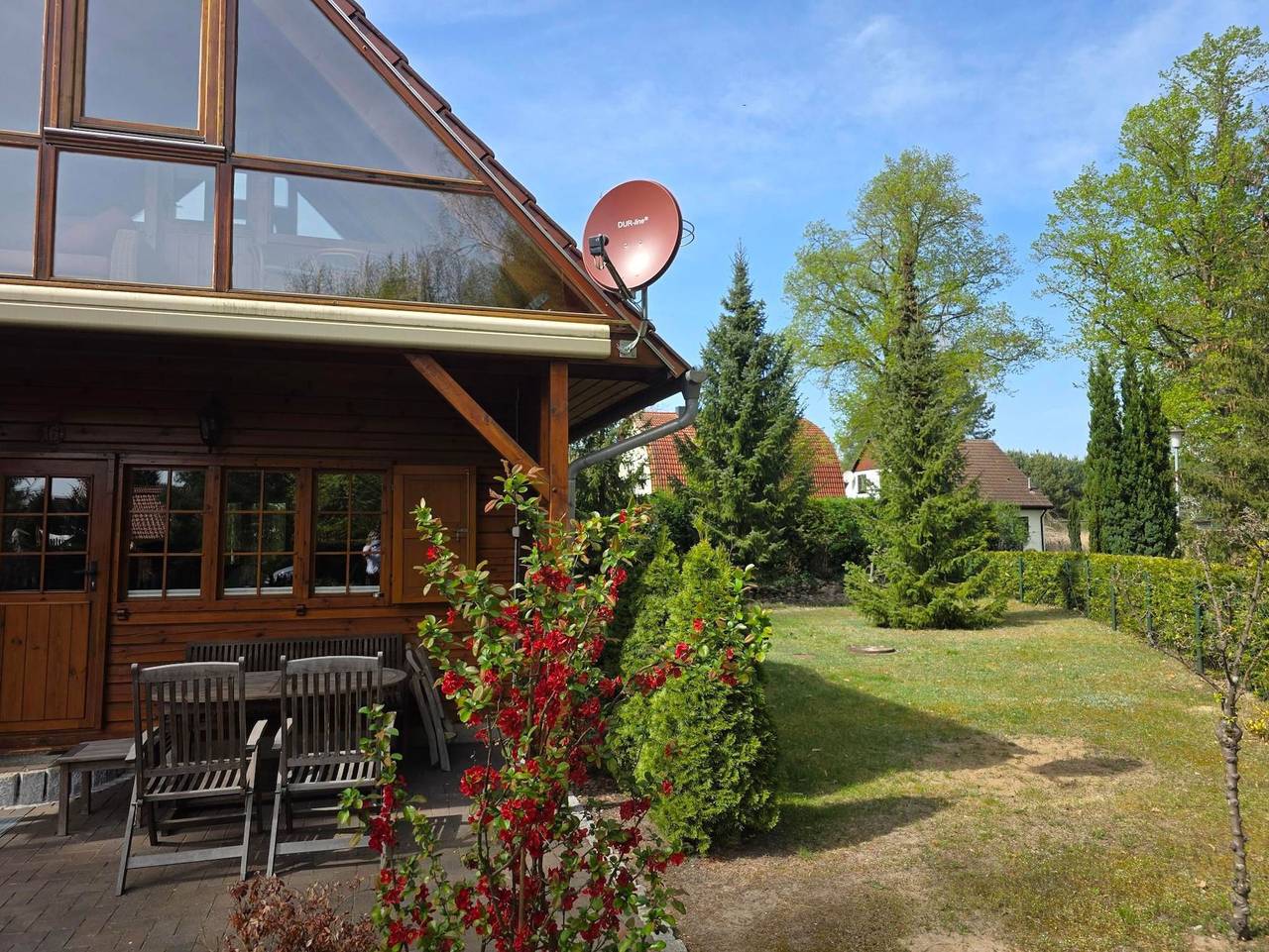 Blockhaus Canow mit Fahrrädern in Canow, Wustrow (Mecklenburgische Seenplatte)