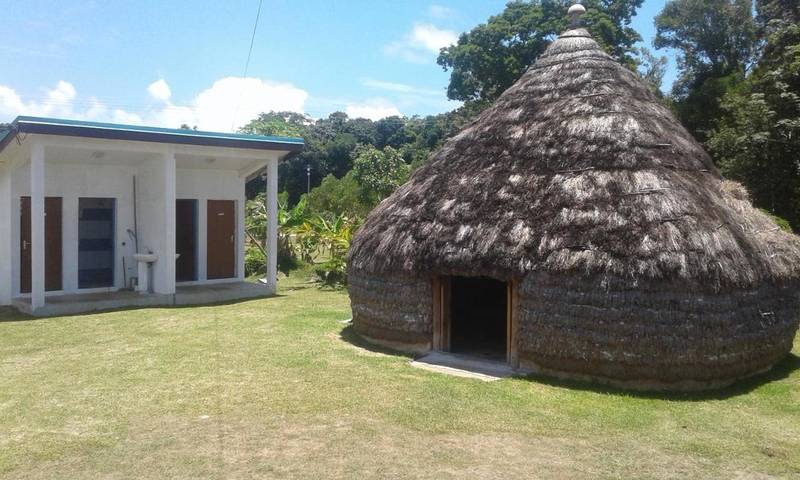 Gîte pour 3 personnes, avec jardin et terrasse à Lifou