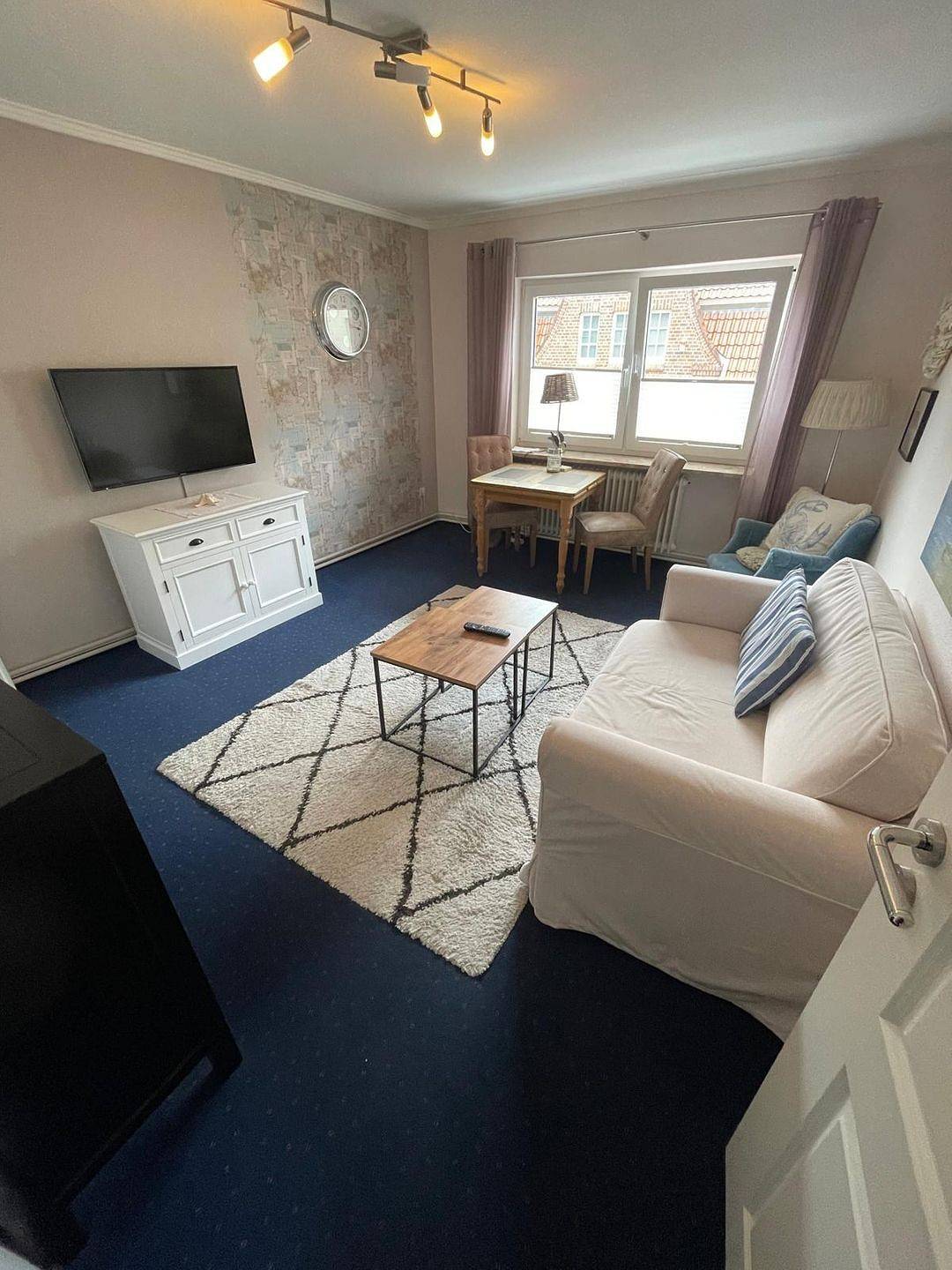 Ganze Wohnung, Ferienwohnung für 2 Personen in der Fußgängerzone in Hafen Büsum, Hauptstrand Büsum