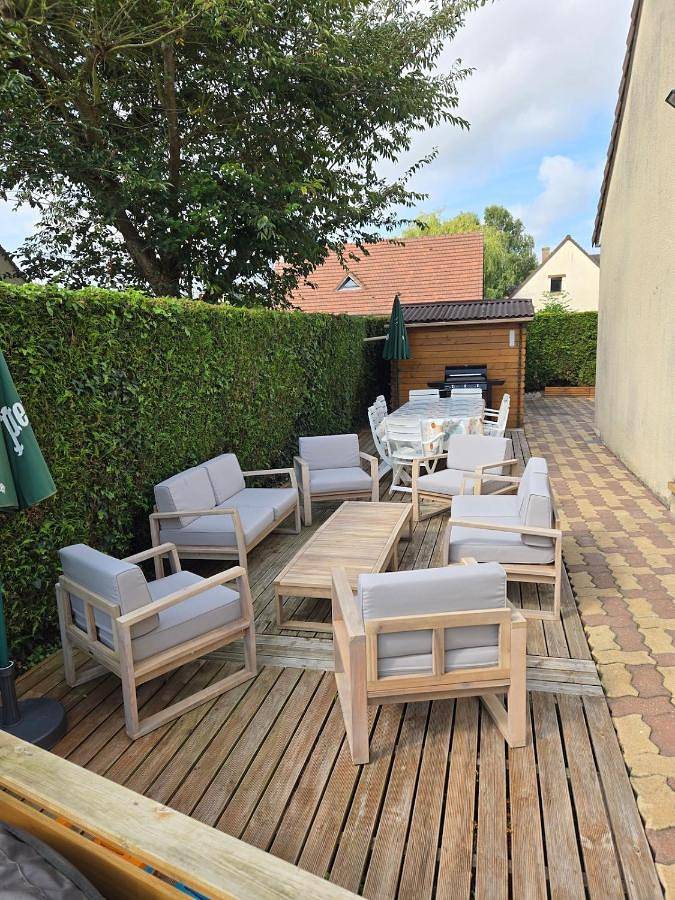 Location de vacances pour 12 personnes, avec piscine ainsi que jacuzzi et jardin à Bavent - 3