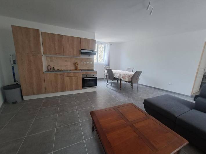 Gîte pour 4 personnes, avec vue ainsi que jardin et terrasse, animaux acceptés à Concoules - 4