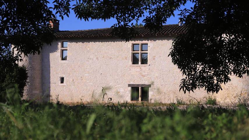 Chambre d’hôte pour 6 personnes, avec vue ainsi que jardin et terrasse à Senouillac - 3
