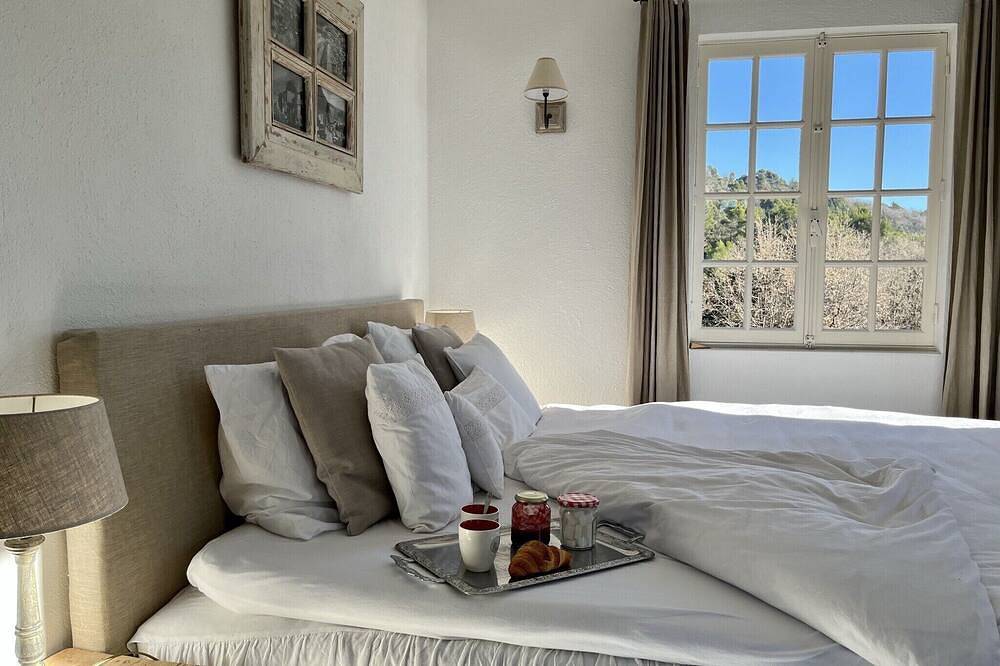 Vacation villa with pool and formidable views in Seillans, Region de Draguignan