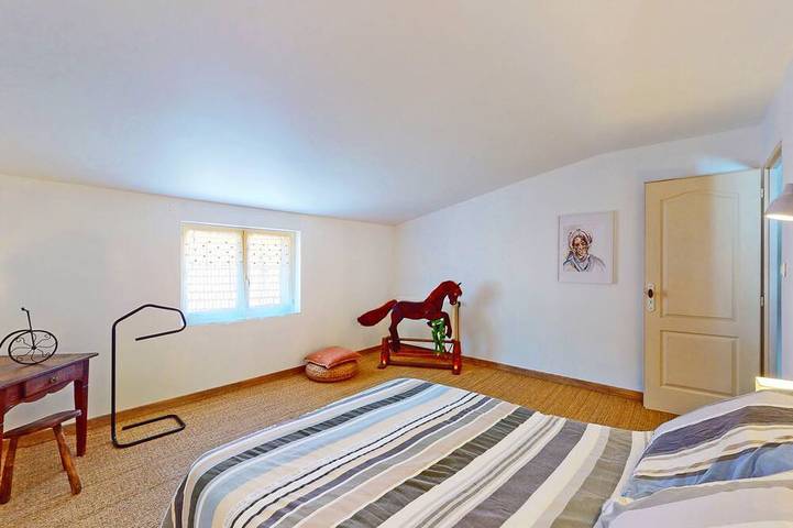 Gîte pour 8 personnes, avec jardin à Voiteur - 3