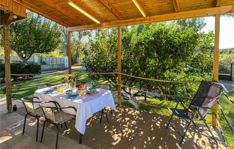 Location de vacances pour 7 personnes, avec Terrasse et Jardin dans Grèce-Occidentale - 3