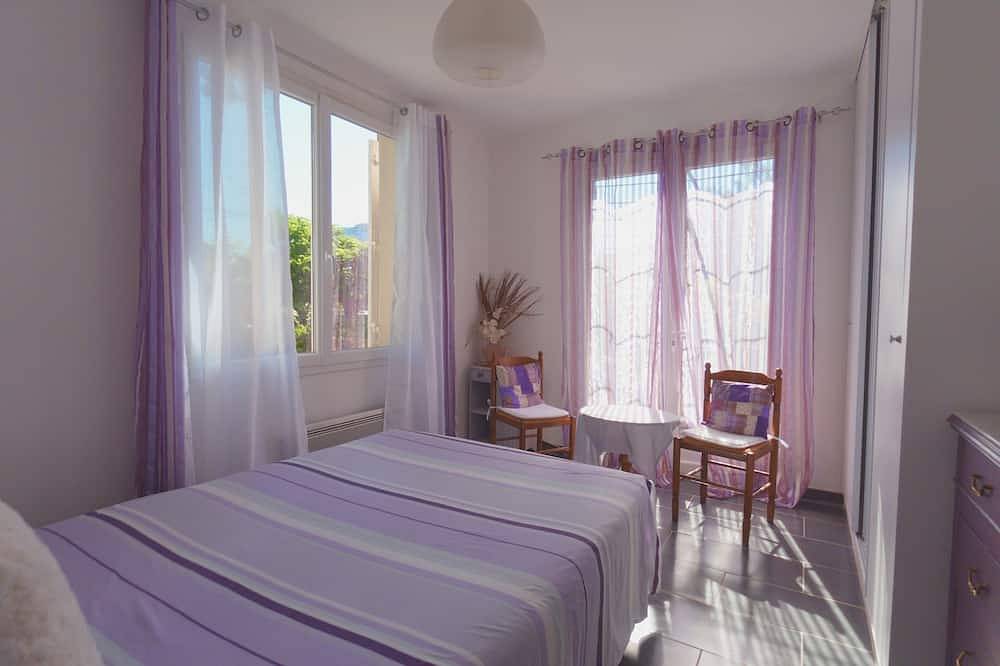 Jolie maison familiale bien équipée, quartier calme à l’ouest de Toulon in Toulon, Région de Toulon