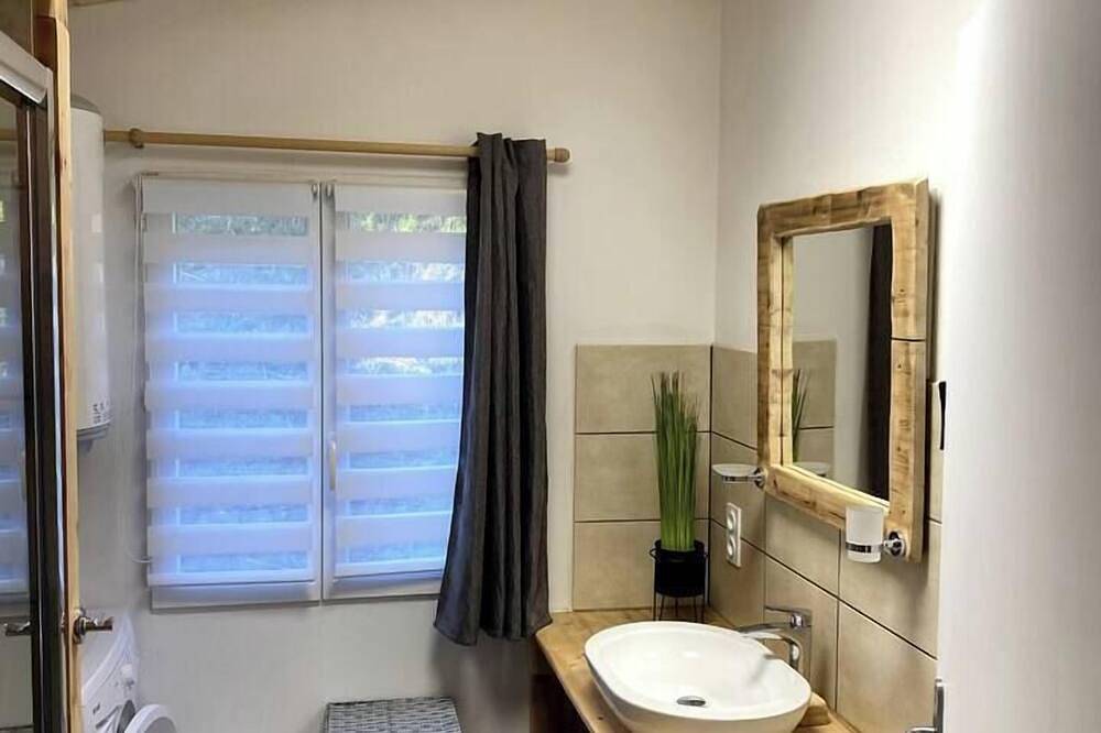 Nouveau chalet romantique à la montagne avec jacuzzi et sauna privatif in Mouthe-Lac et Mont d’Or, Doubs