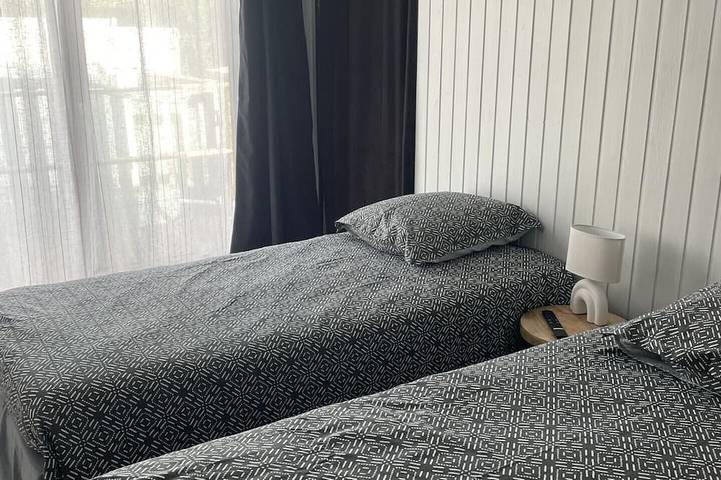 Gîte pour 4 personnes, avec terrasse à Biville-sur-Mer - 2