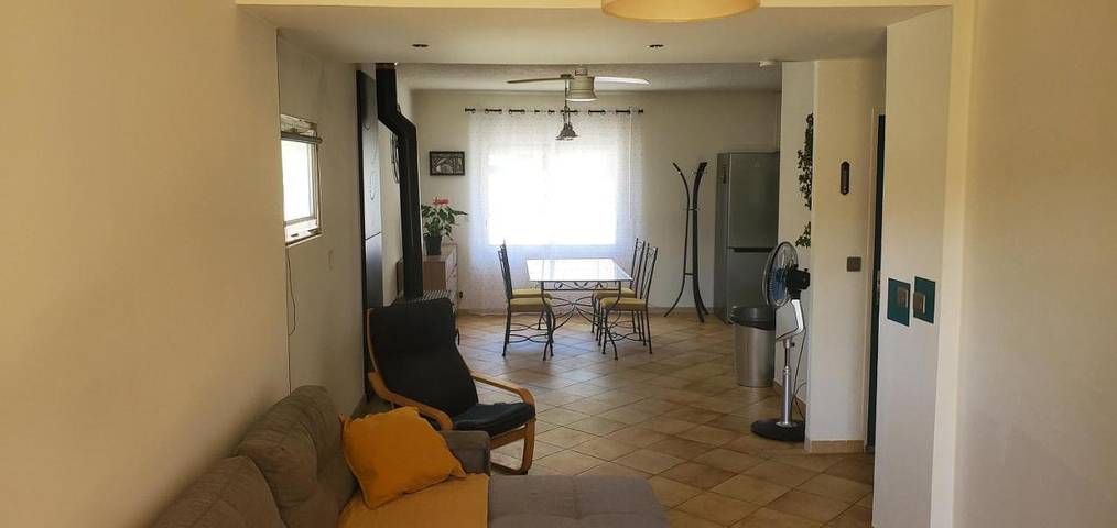 Location de vacances pour 4 personnes, avec terrasse et vue à Forcalqueiret - 4