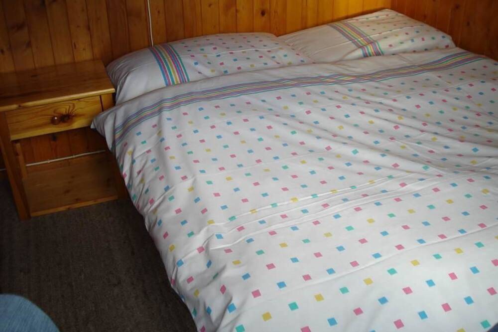 Appartement entier, Chalet Alphütte Appartement/Fewo, Dusche, Wc 4-Bettwohnung Erdgeschoss in Rosswald, Brig