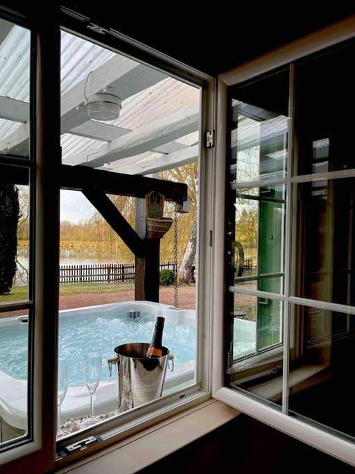 Maison de vacances pour 4 personnes, avec Jacuzzi et Terrasse ainsi que Jardin et Vue