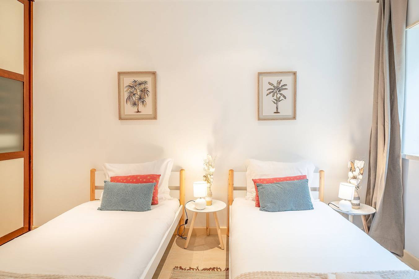 Hel lejlighed, Guestready - Near Cristo-Rei Stay in Almada, Halbinsel von Setúbal