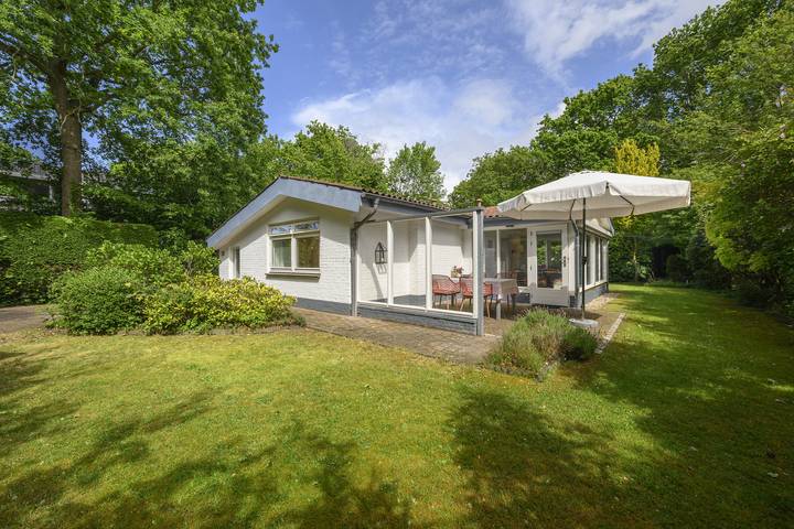 Ferienhaus für 5 Personen, mit Balkon/Terrasse und Terrasse sowie Garten in Renesse - 3