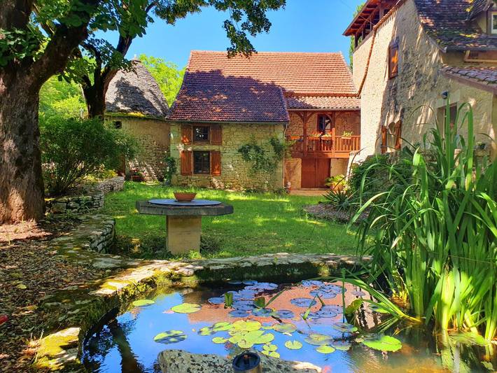 Gîte pour 6 personnes, avec jardin et balcon à Boussac (Lot)