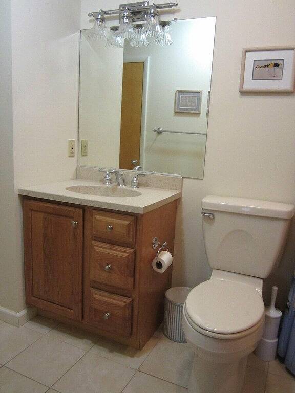 1st Floor Family Home in einer ruhigen Straße, nur einen kurzen Spaziergang vom Strand, Restaurants und Einkaufsmöglichkeiten entfernt in Cape May, Cape May County