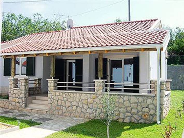 Holiday home for 6 people, with pool and balcony/terrace - 1