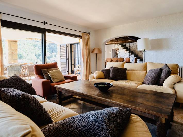 Casa rural para 8 personas, con Balcón/Terraza y Vistas al mar además de Jardín y Piscina en Platja d'Aro - 2