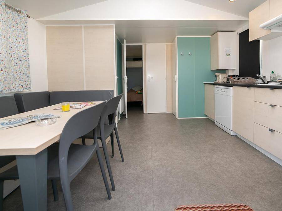 Camping La Garenne - Mobile home 6 persons - Mh2 Premium + terrace 8 m², with sanitary facilities in Néfiach, Perpignan region