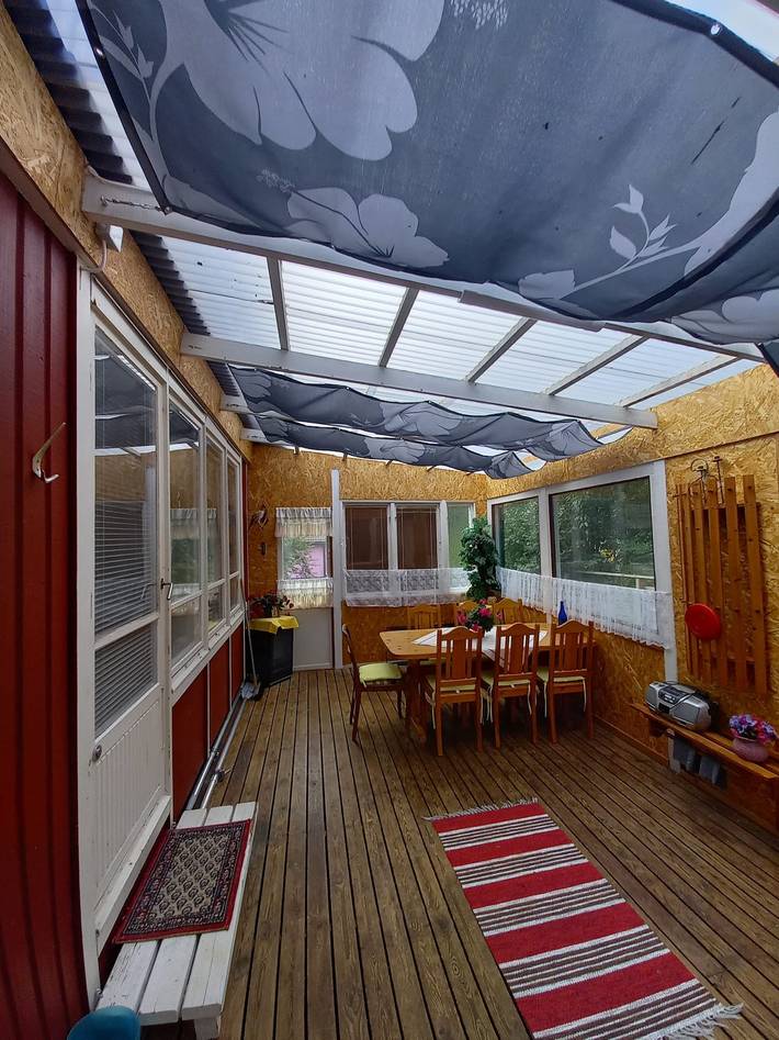 Rot-weisses Ferienhaus in Småland in Seenähe mit Boot in Kronoberg