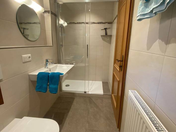Ganze Ferienwohnung, Landhaus Bierling - Ferienwohnung Hörnleblick (Nr. 1) in Bad Kohlgrub, Bayerische Alpen