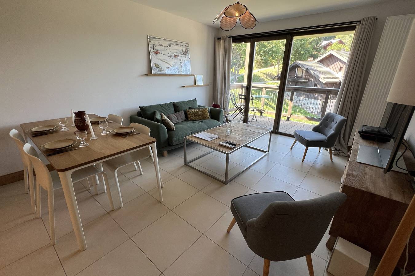 Apartamento vacacional entero, Apartamento de vacaciones para 4 personas con balcón in La Plagne, Aime-la-Plagne